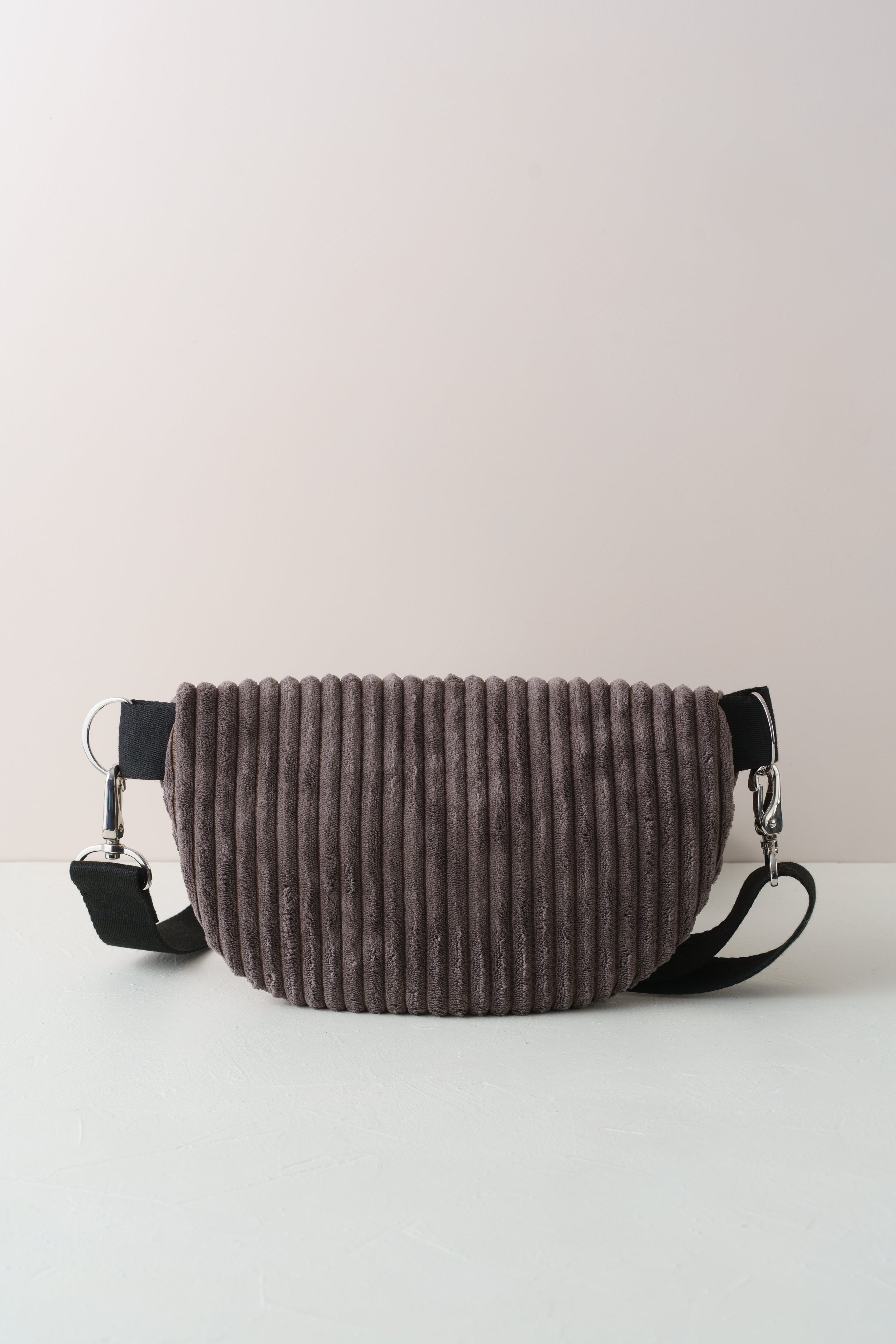 Bauchtasche Crossbody Bag Dunkelbraun Cord