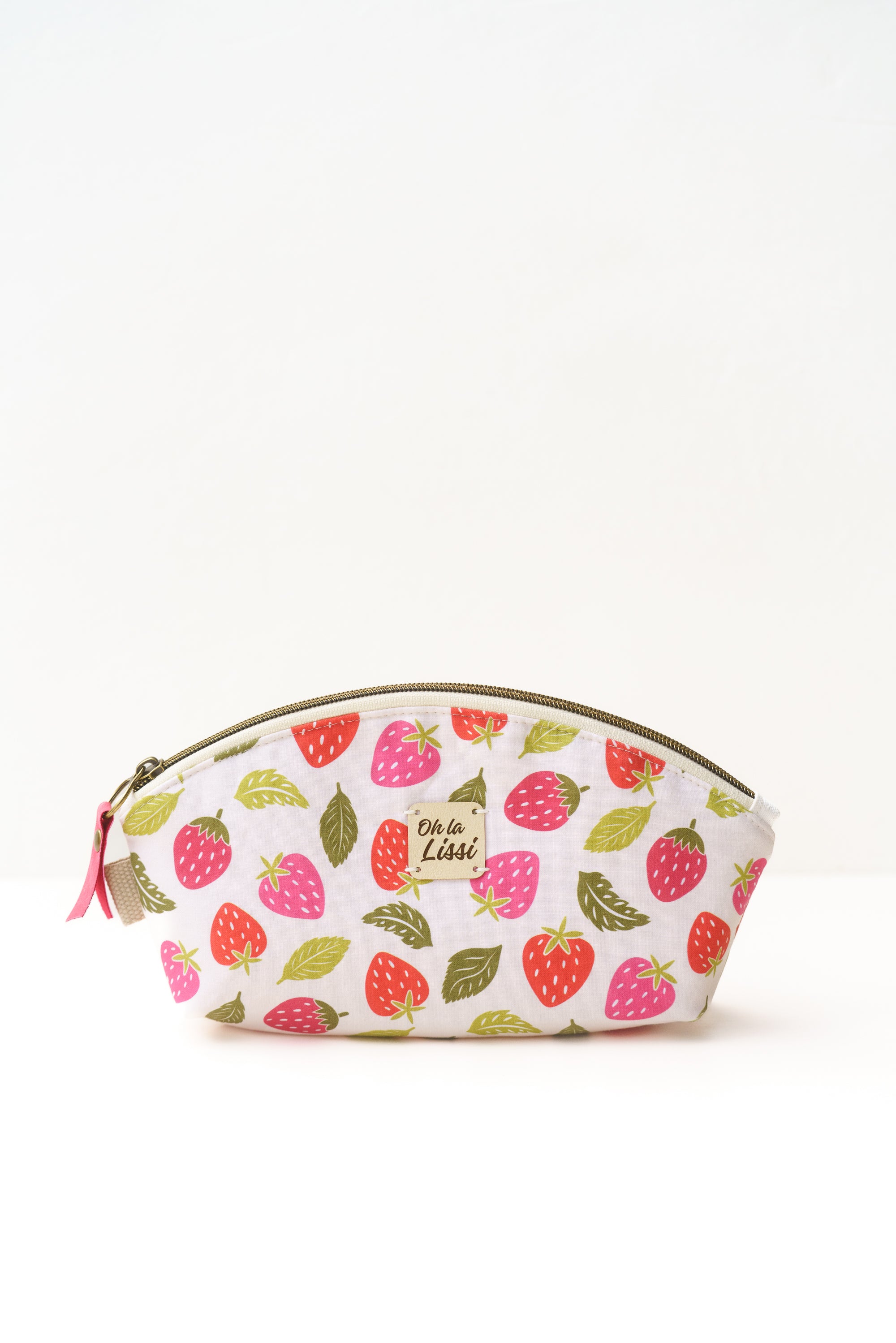 Kosmetiktasche mit Erdbeeren in Rosa Rot