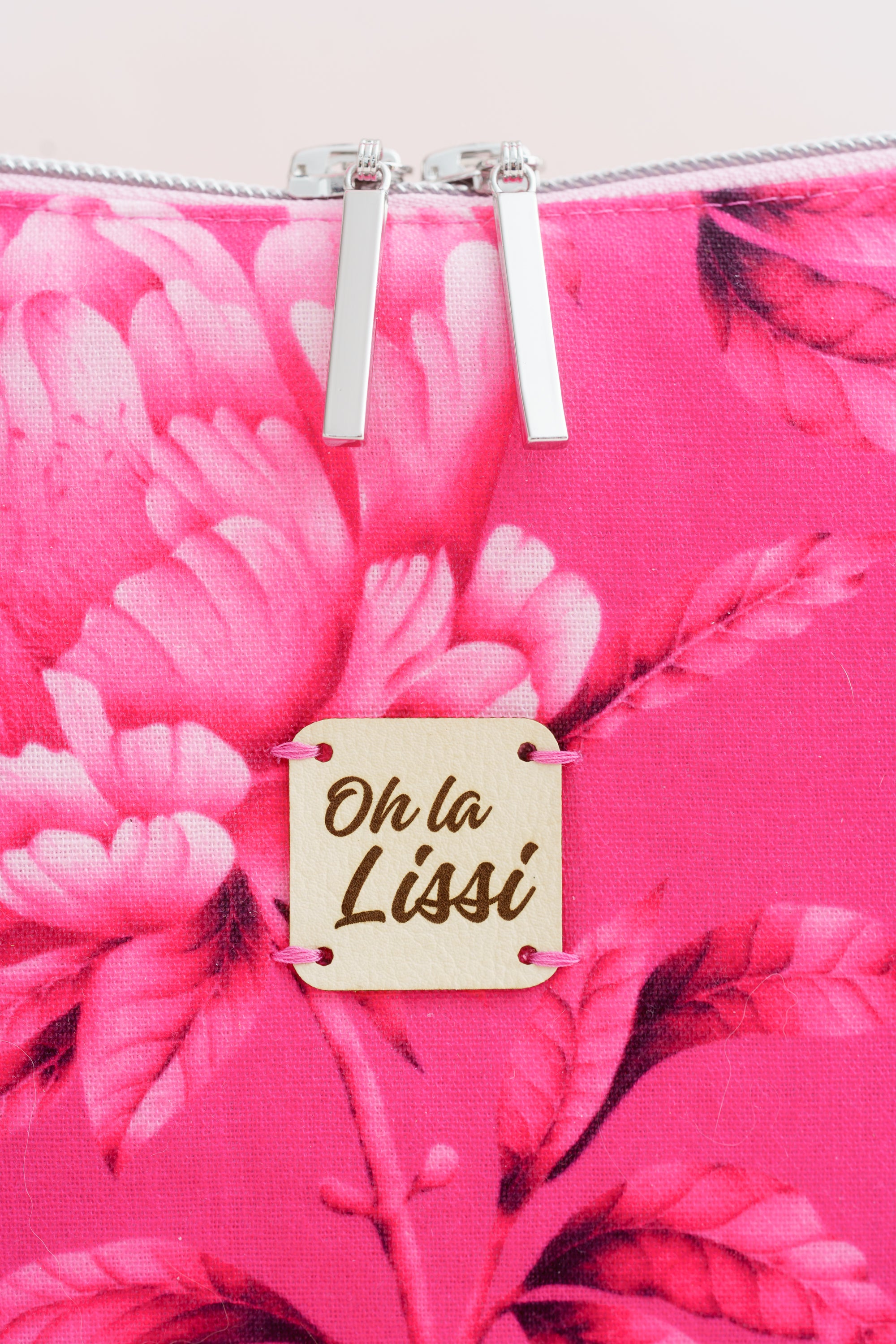 Crossbody Tasche mit pinken Pfingstrosen – Stofftasche handgemacht