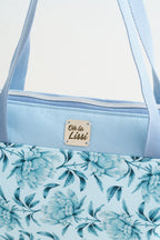 Schultertasche hellblau mit pfingstrosen  Muster