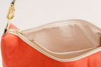 Schultertasche mit Blumenmuster in Terrakotta und Creme