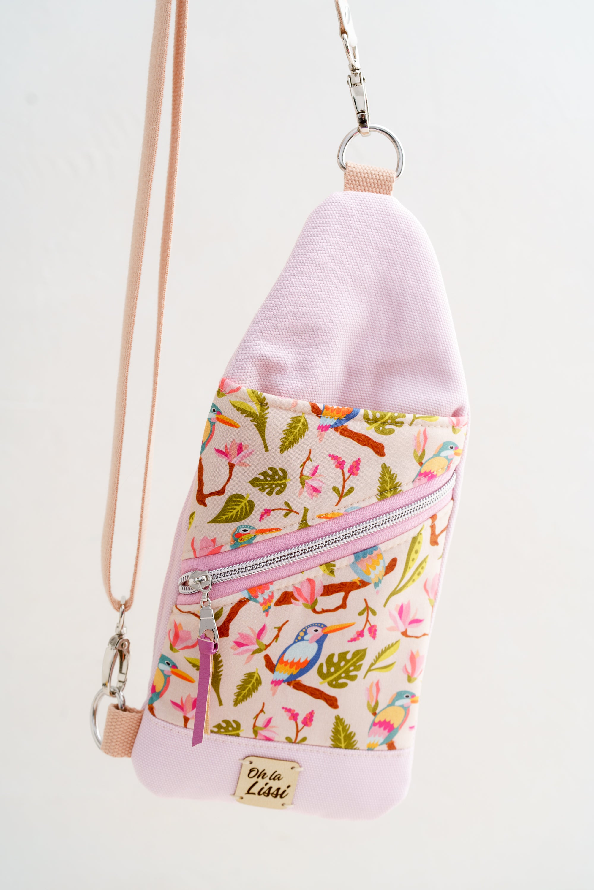 Slingbag in Rosa mit Eisvogel-Muster