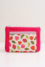 Kosmetiktasche mit Erdbeermuster in Pink