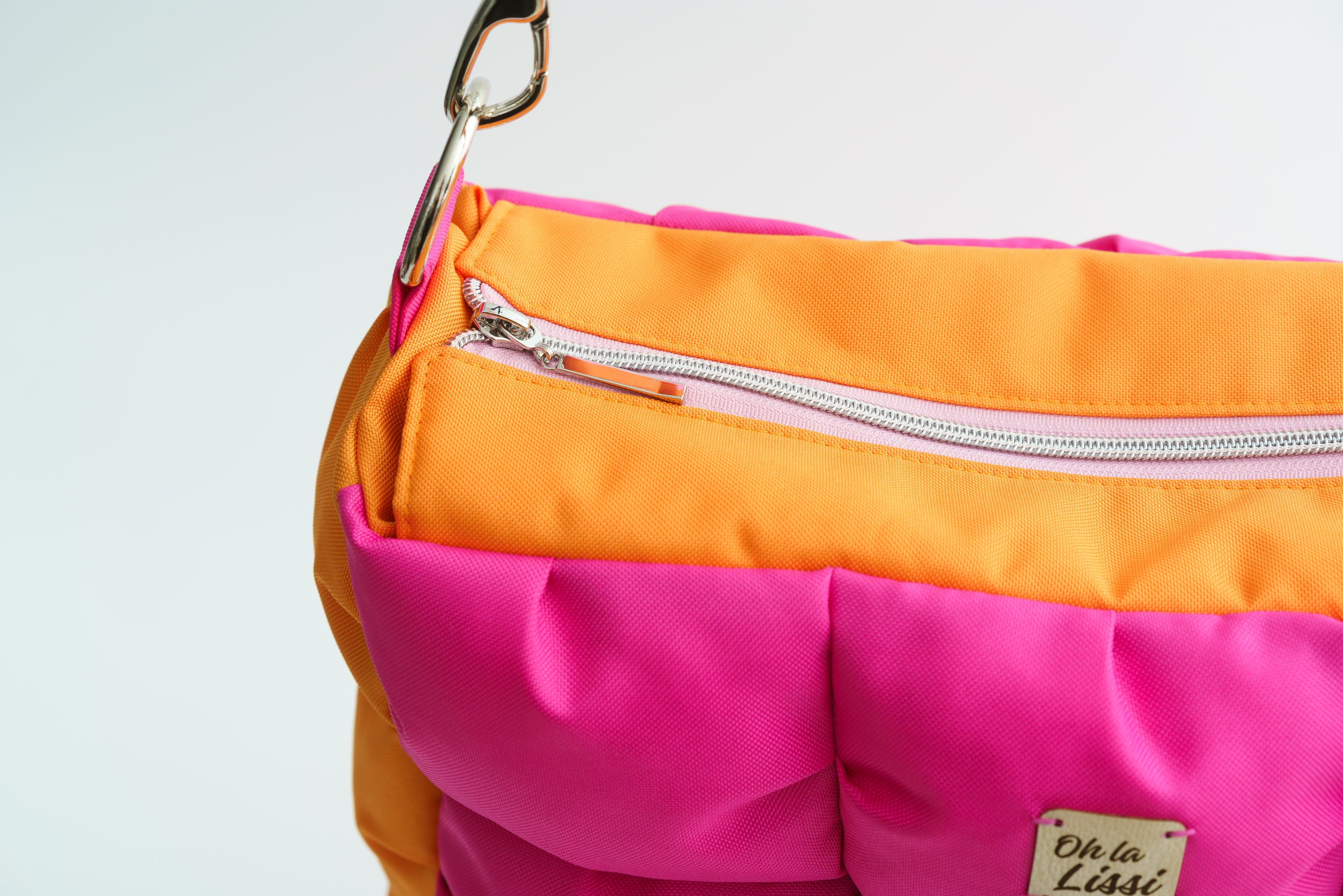 Puffer Tasche Pink Orange 35x31x15 cm aus Outdoor Stoff