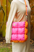 Pufferbag in pink und orange