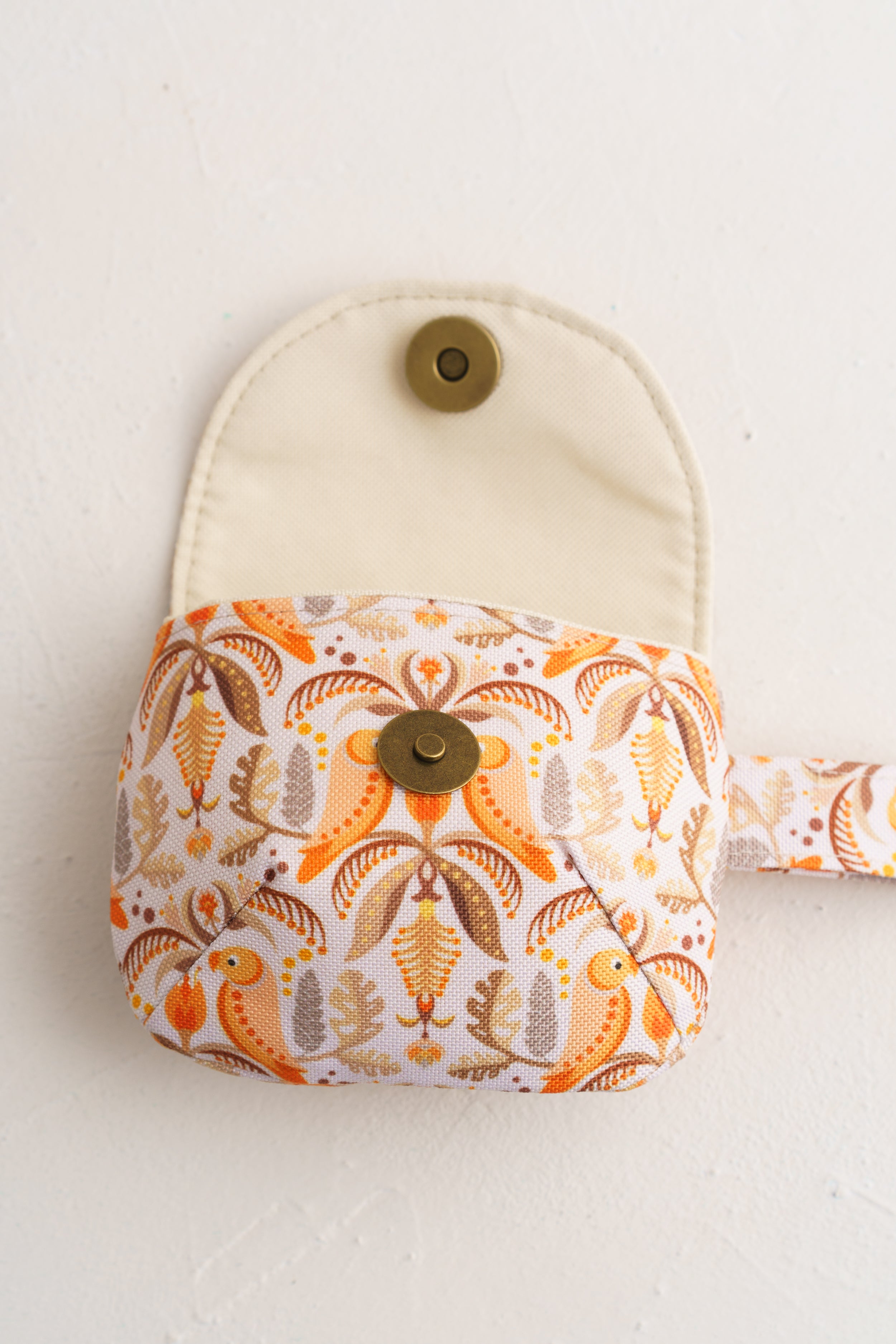 Handmade Minitasche & Taschenbaumler „Tropical Boho“ – Wasserabweisend