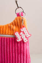 Taschenanhänger "Good vibes only" – Bag Charm aus dem 3D-Drucker - Oh la Lissi