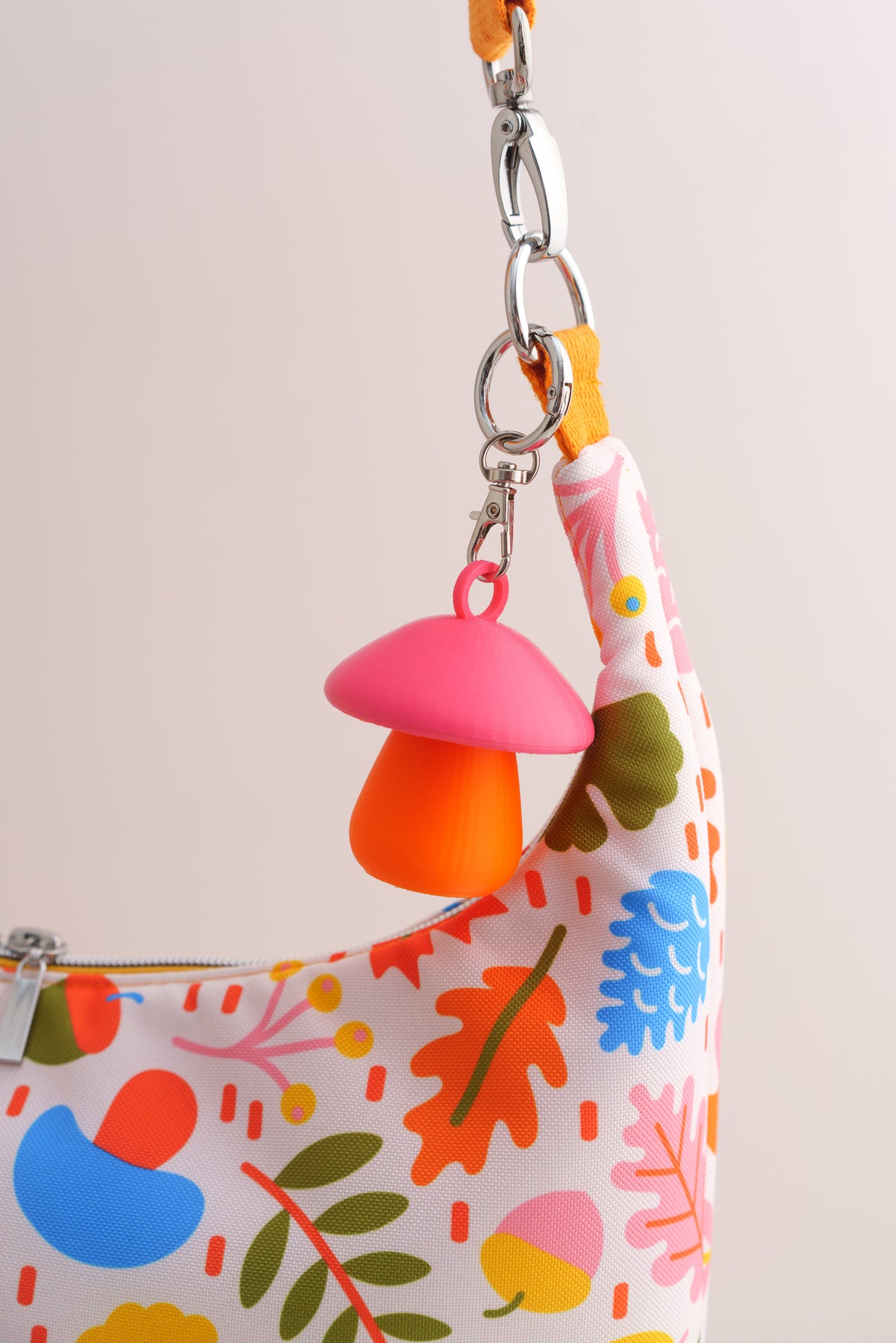 Taschenanhänger Pilz – Herbstlicher Glückspilz Bag Charm für deine Tasche - Oh la Lissi