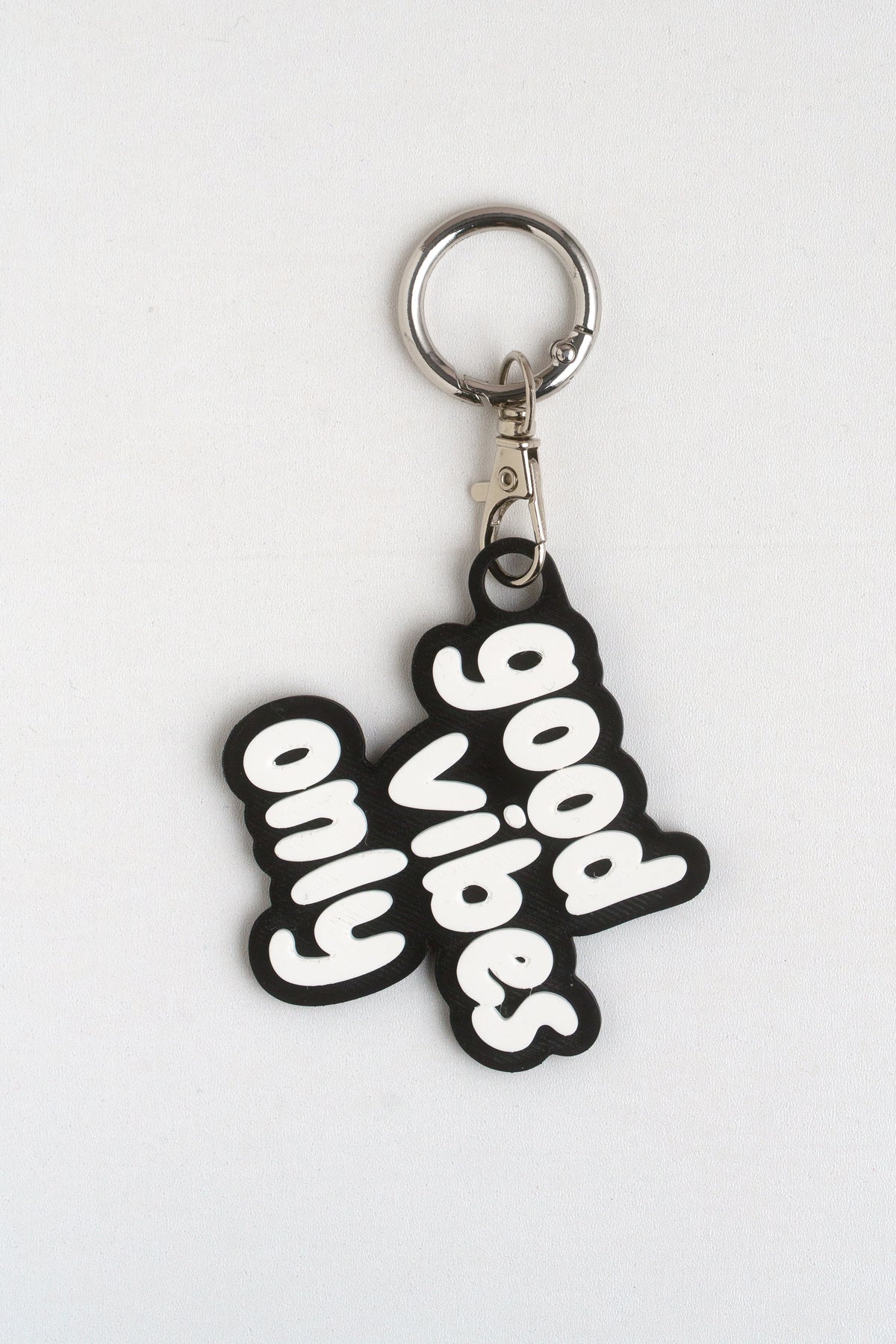 Taschenanhänger "Good vibes only" – Bag Charm aus dem 3D-Drucker - Oh la Lissi