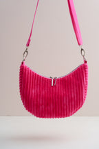 Bananentasche Pink Cord handgenäht