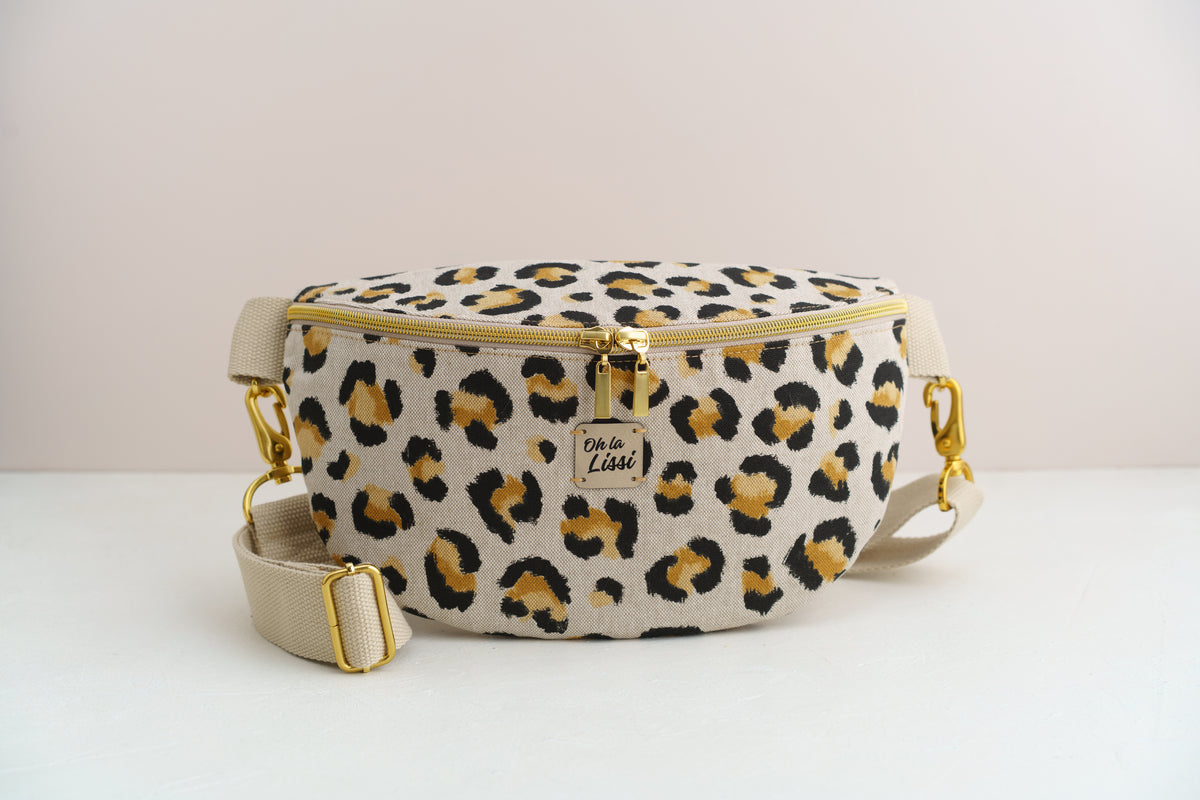 Bauchtasche Leopardenmuster Gold – Crossbody Bag aus Canvas - Oh la Lissi