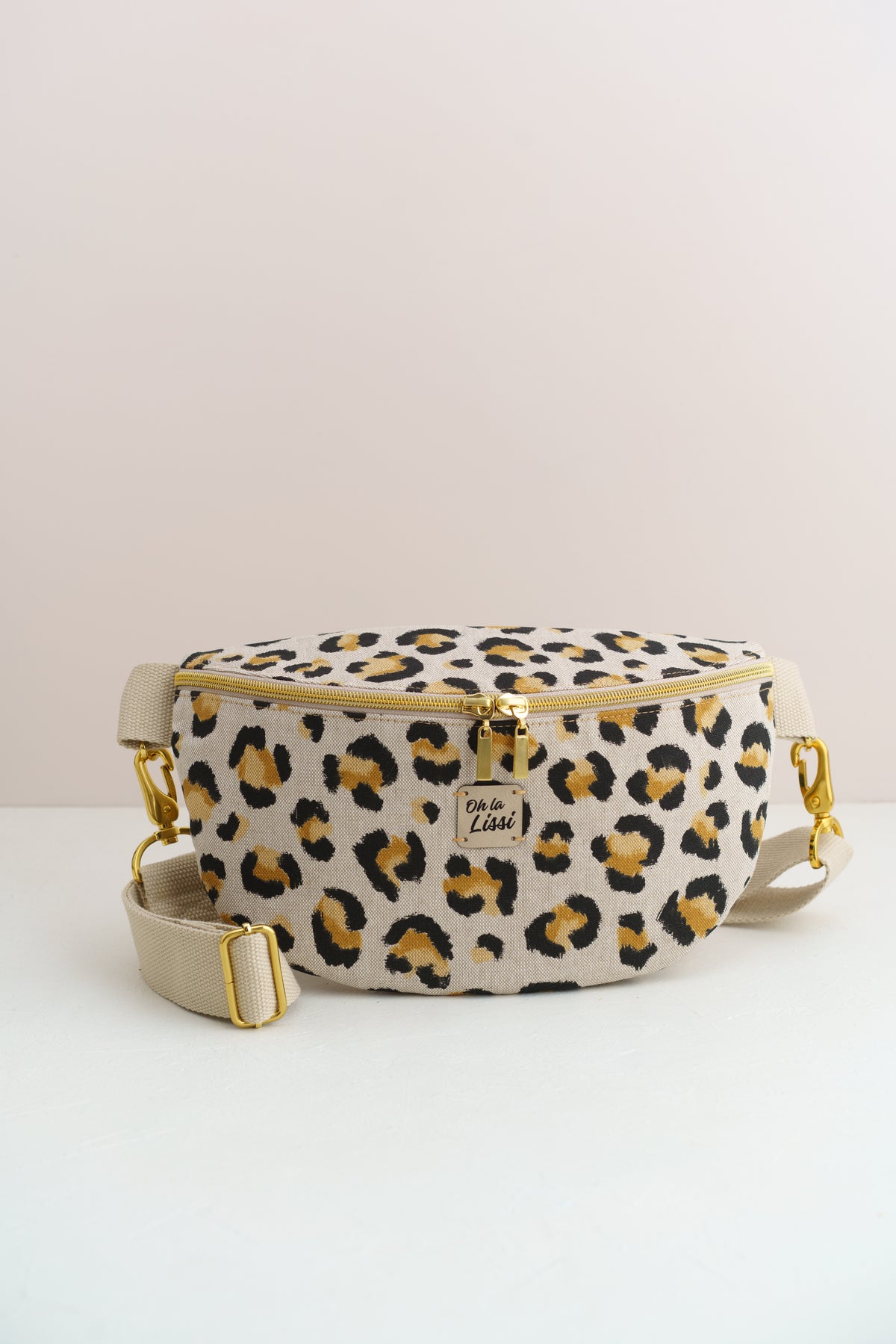 Bauchtasche Leopardenmuster Gold – Crossbody Bag aus Canvas - Oh la Lissi