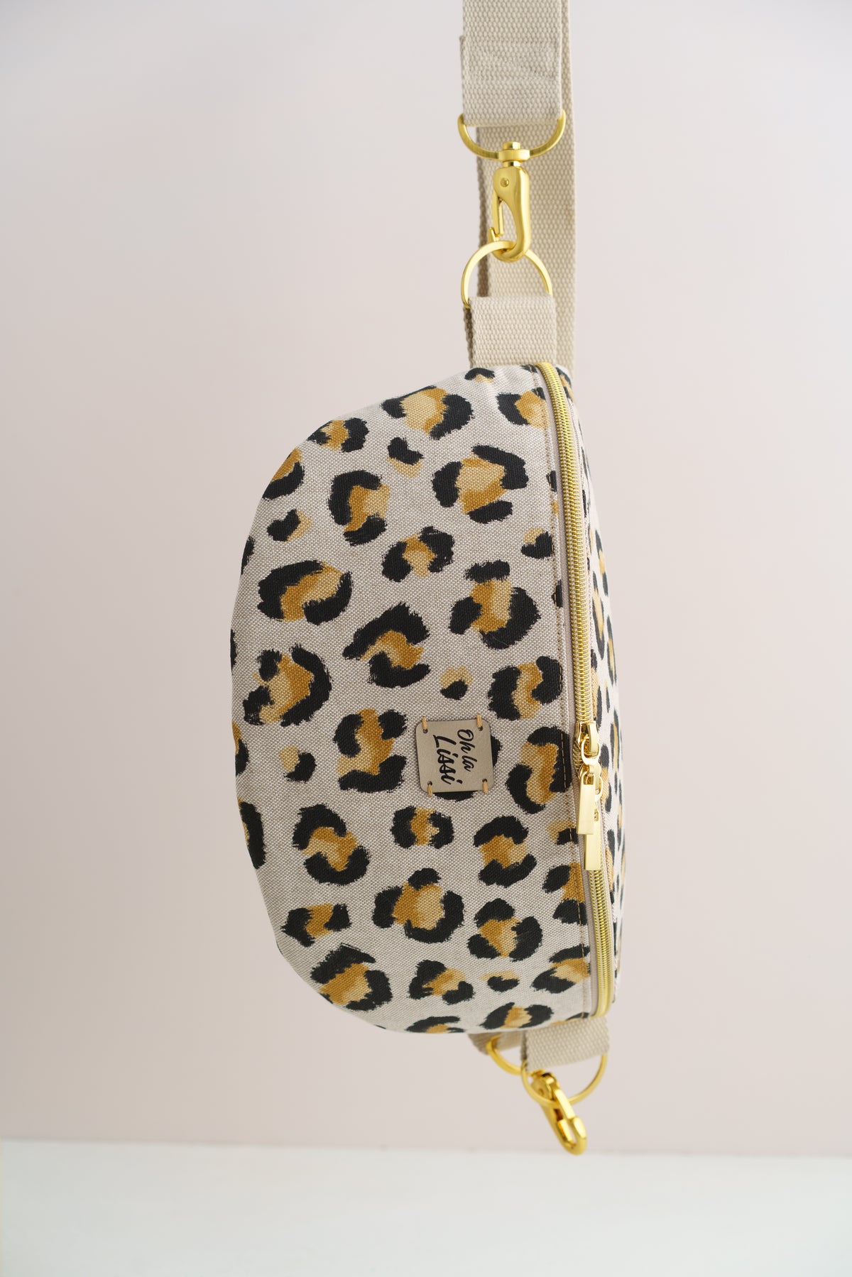 Bauchtasche Leopardenmuster Gold – Crossbody Bag aus Canvas - Oh la Lissi