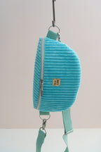Handgemachte Bauchtasche aus türkisfarbenem Cord