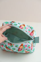 Kosmetiktasche Bootfrauen wasserabweisend | Wetbag Boxy Bag