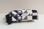 Umhängetasche Bauhaus in Schwarz, Grau und Beige