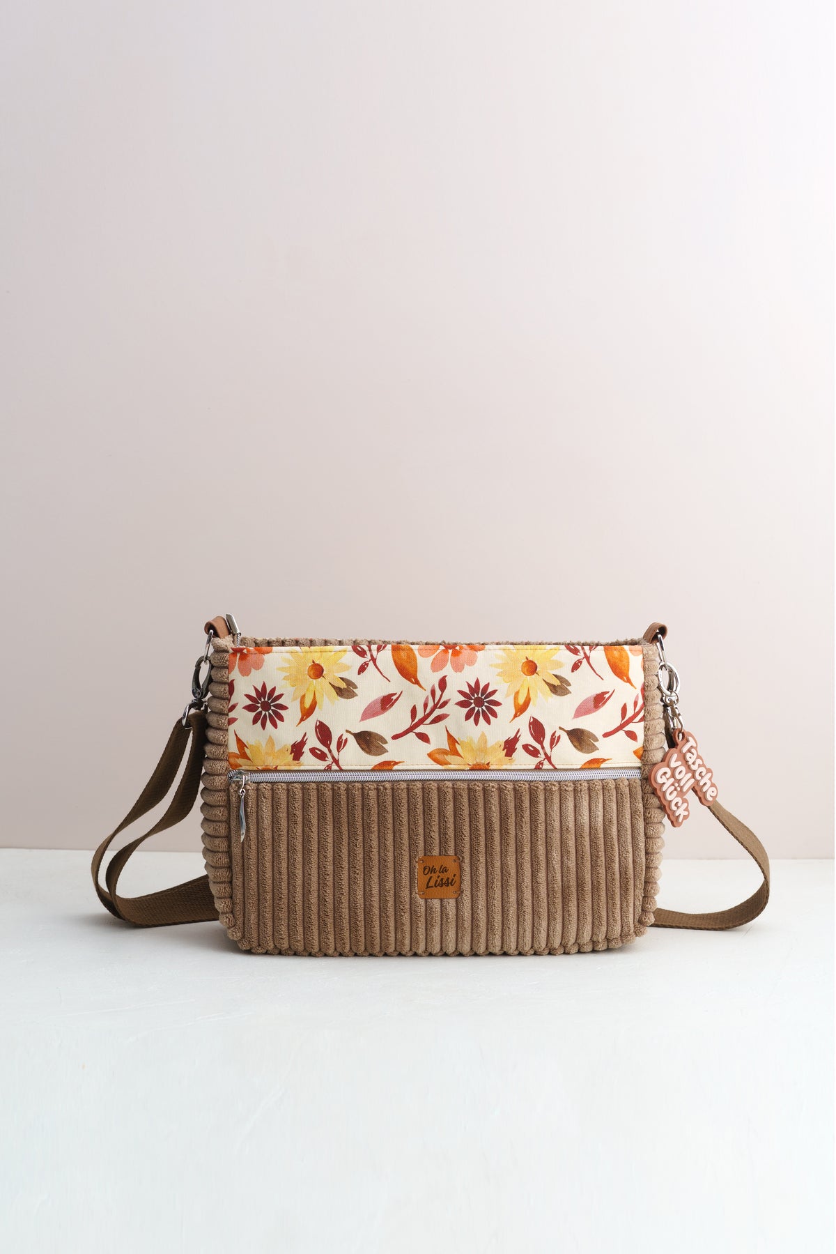 Umhängetasche "Aquarellblumen" Braun – Crossbody Bag aus Cord und Canvas - Oh la Lissi
