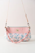 Crossbody Bag, Schultertasche und Handtasche in Rosé mit Blütenmuster