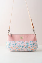 Crossbody Bag, Schultertasche und Handtasche in Rosé mit Blütenmuster