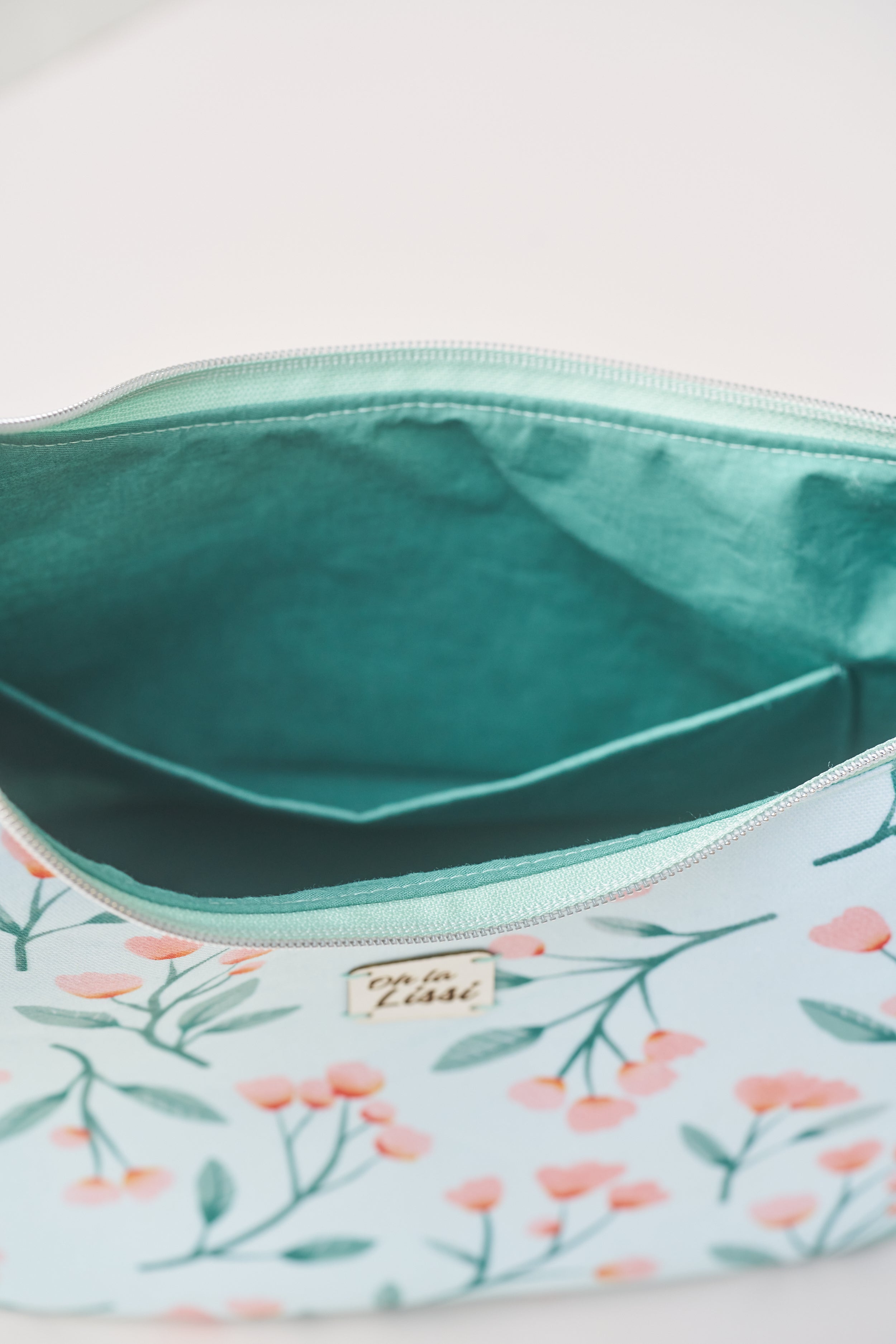 Umhängetasche Damen türkis rosa Blumen Crossbody Bag mit Reißverschluss Stofftasche mit Innenfach innen