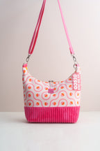 Umhängetasche "Herbsteicheln" Pink – Hobo Bag aus Cord und Outdoorstoff - Oh la Lissi