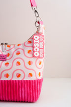Umhängetasche "Herbsteicheln" Pink – Hobo Bag aus Cord und Outdoorstoff - Oh la Lissi
