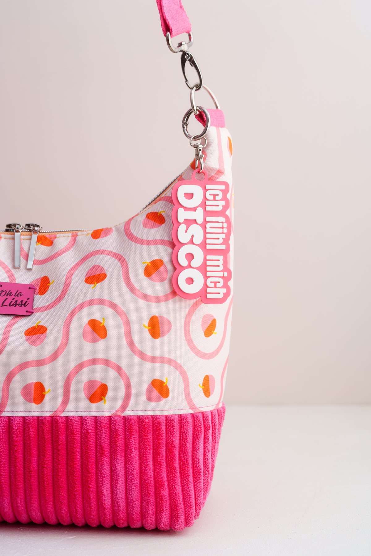 Umhängetasche "Herbsteicheln" Pink – Hobo Bag aus Cord und Outdoorstoff - Oh la Lissi