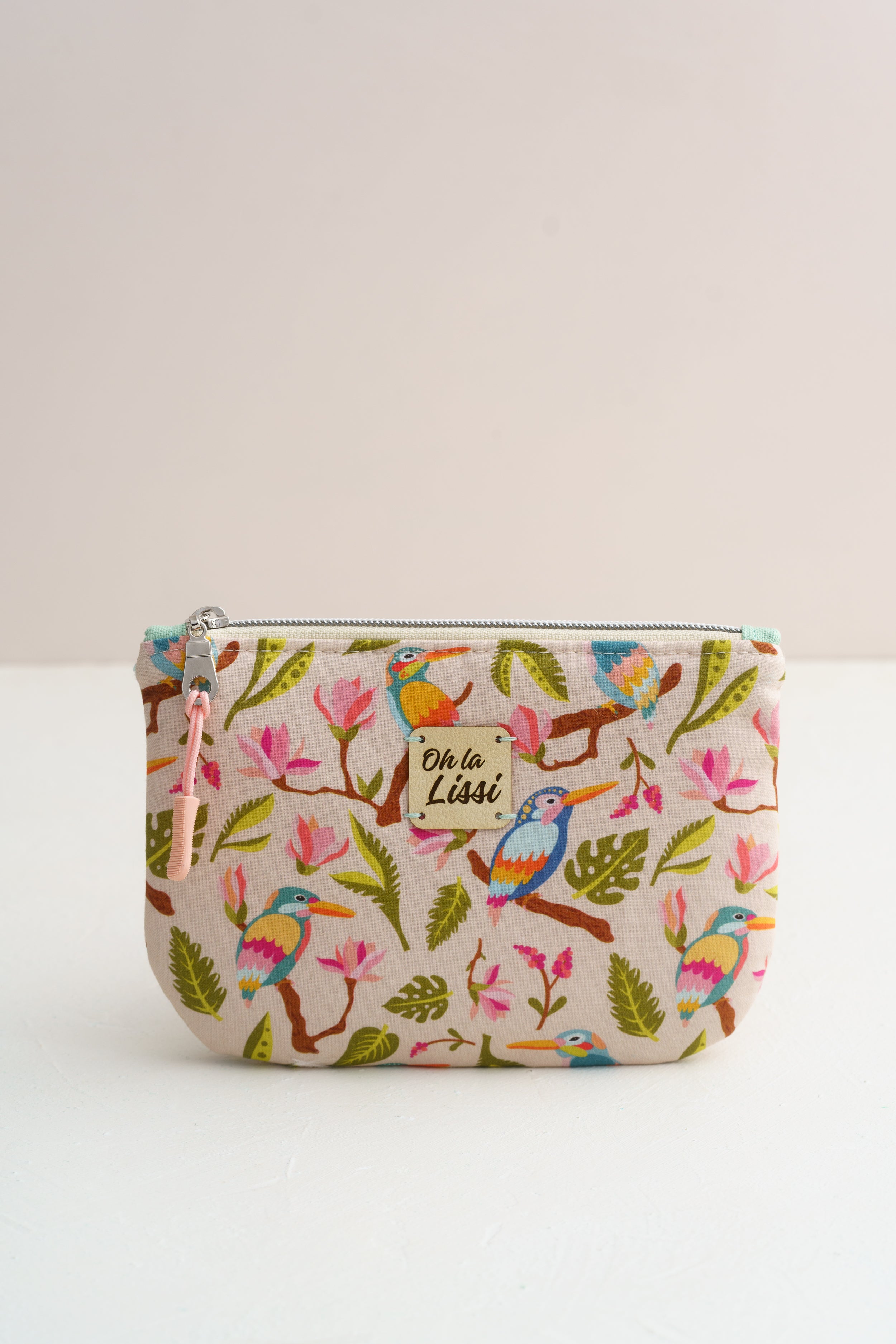 Kosmetiktasche mit Eisvögeln und Magnolien