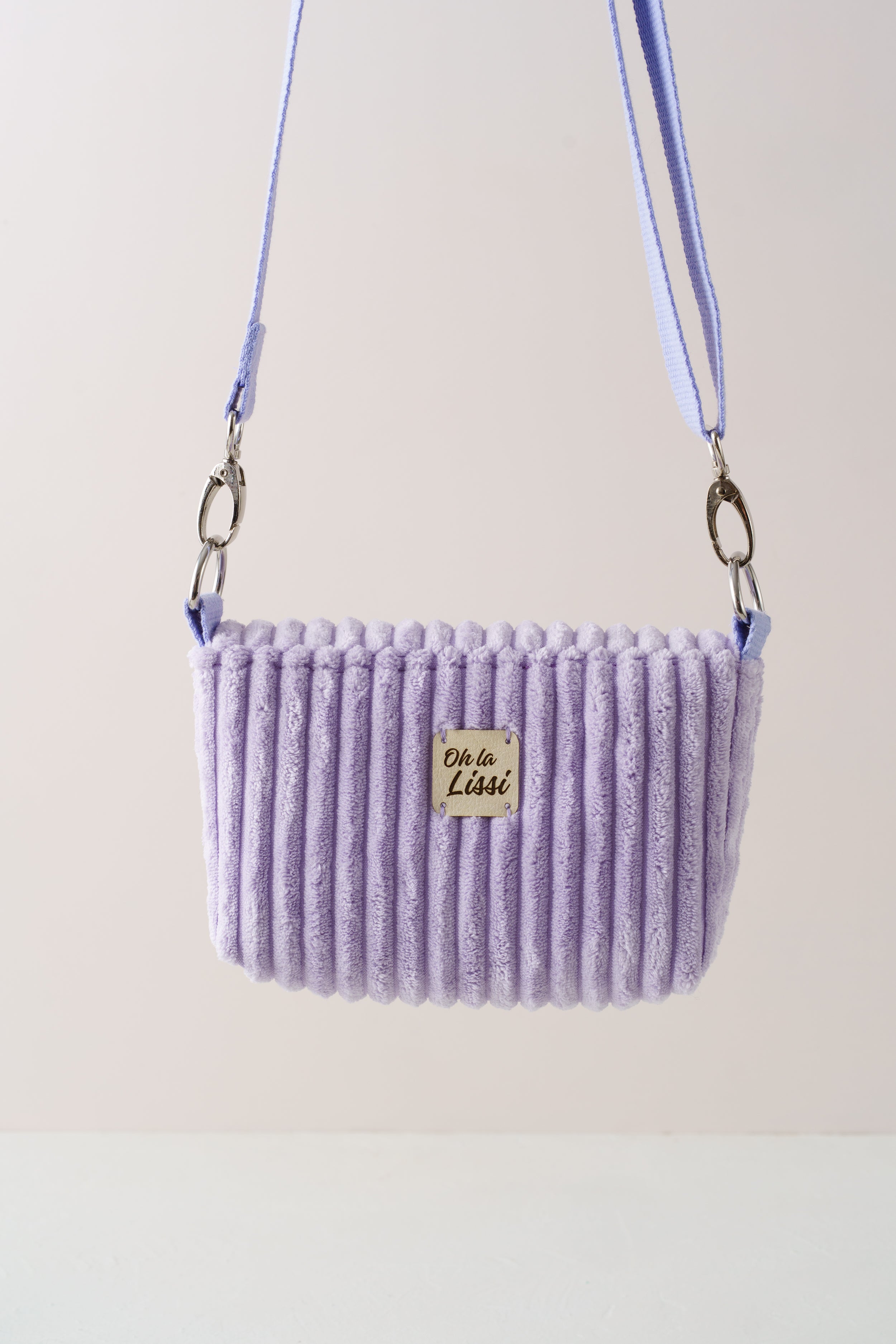 Pouch Crossbody Bag aus fliederfarbenem Cord