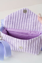 Pouch Crossbody Bag aus fliederfarbenem Cord